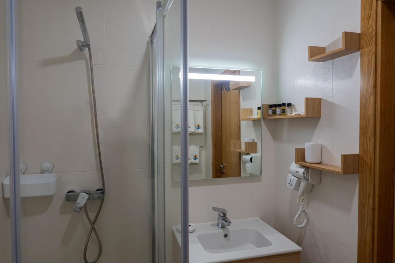 Nereida Hostel Horta  Buitenkant foto